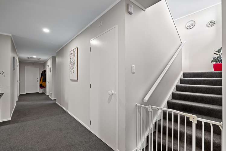 69 Murray Avenue Hawera_12