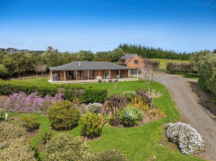 515 Fordyce Road Helensville_0