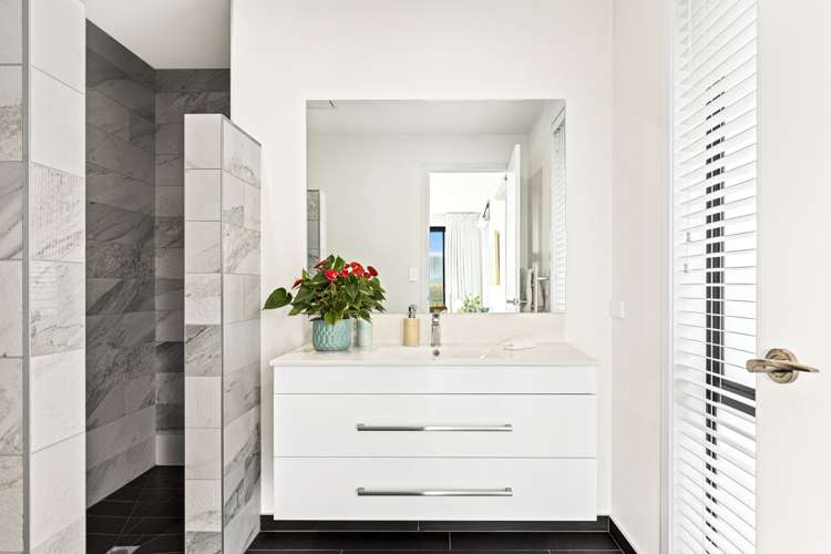 16 Tamahunga Drive Matakana_10