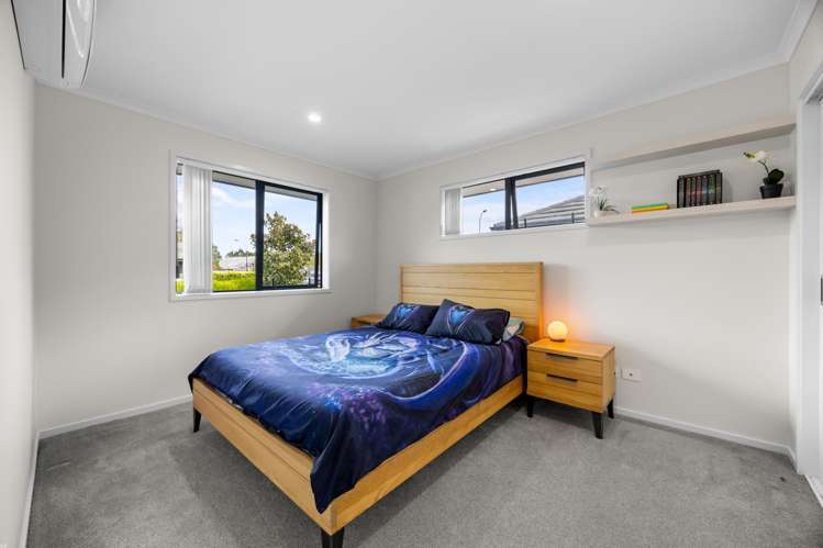 13 Leebank Crescent Riverhead_16