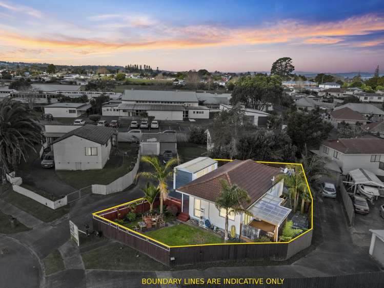 2/8 Martha Lane Manurewa_16