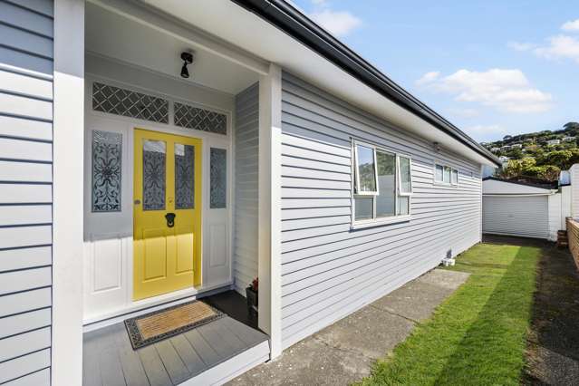 100 Onepu Road Lyall Bay_1