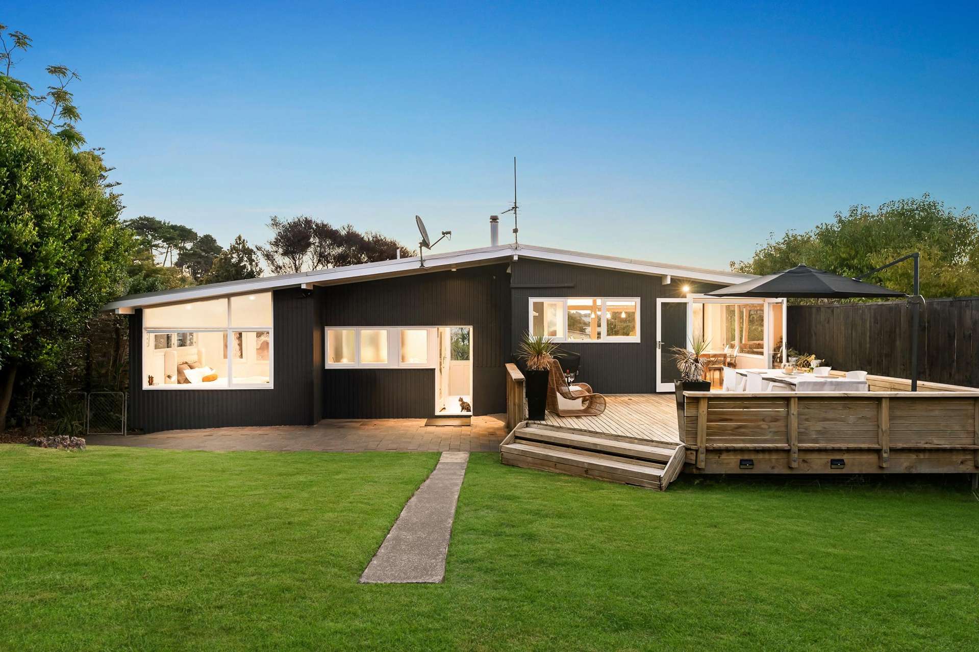 23 Blakeborough Drive Forrest Hill_0