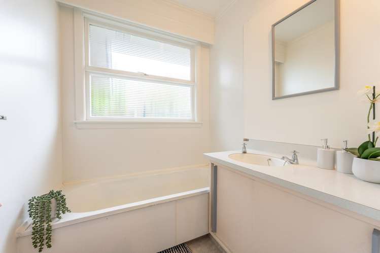 1/1 Aynsley Street Parkside_13