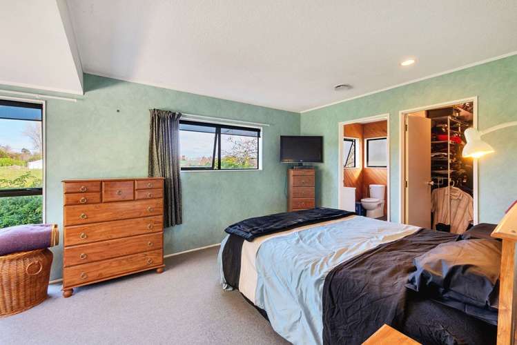 27 Kath Henry Lane Drury_9