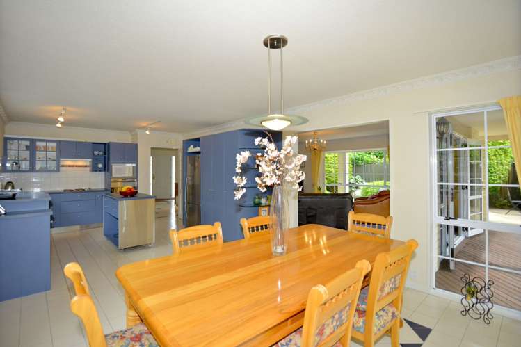 4b McLellan Place 1464_4