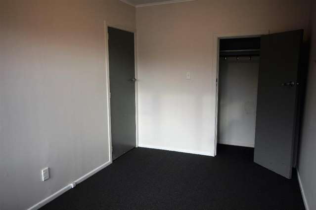 1/598a Fergusson Drive Trentham_3