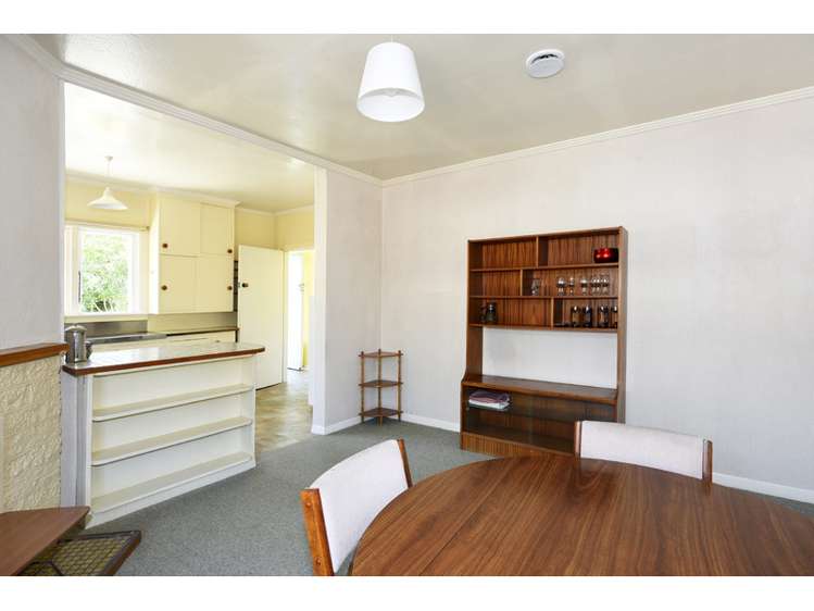 18 Emano Street Toi Toi_4