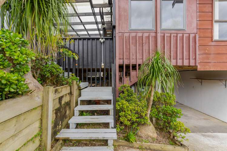 1/33 Sapphire Place Bayview_17