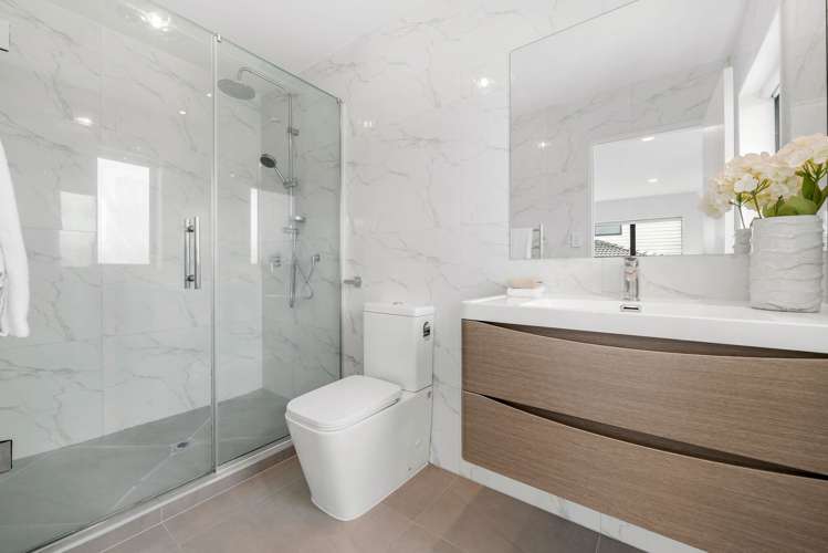 26 Lisnoble Road Flat Bush_12