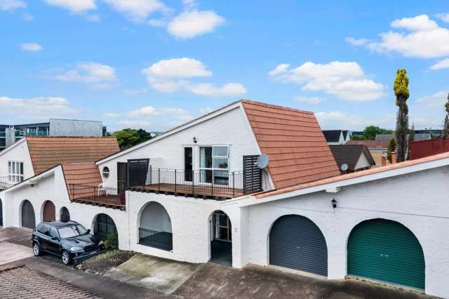 Modern and spacious 3 bedroom