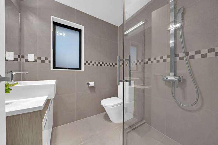 3 Haddington Drive Flat Bush_23