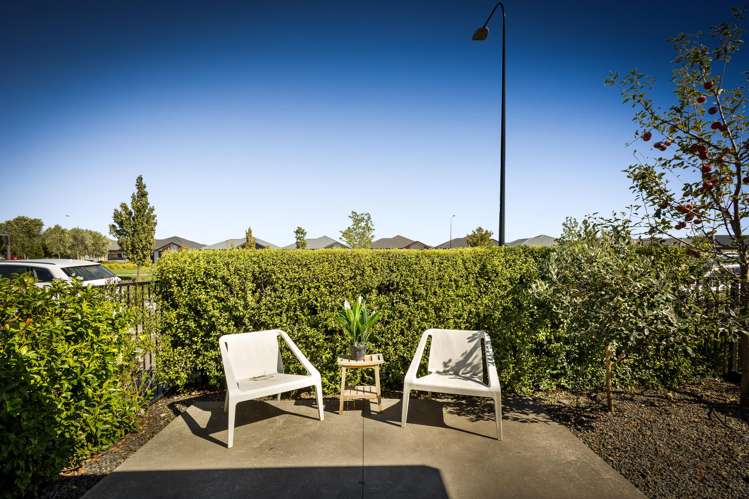 13 Royal Way Rolleston_15