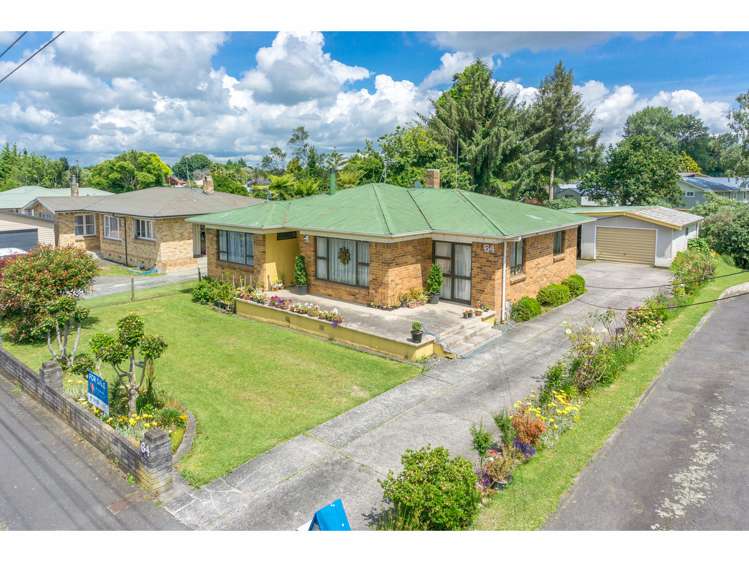 64 Pine Avenue Melville_1