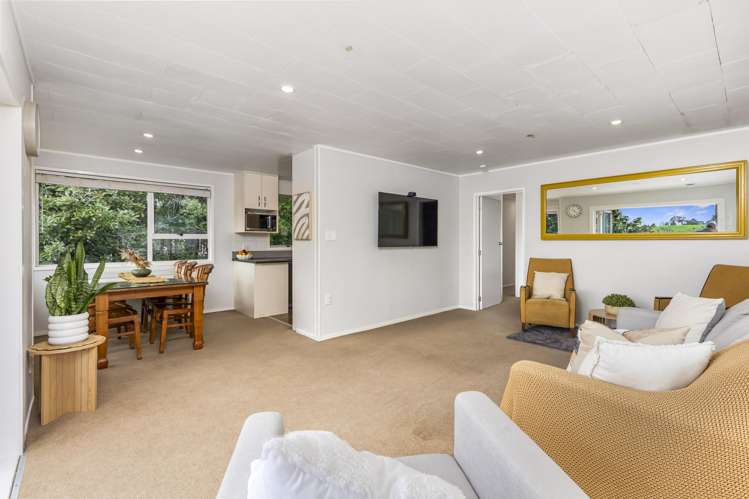 61 Mcentee Road Waitakere_11