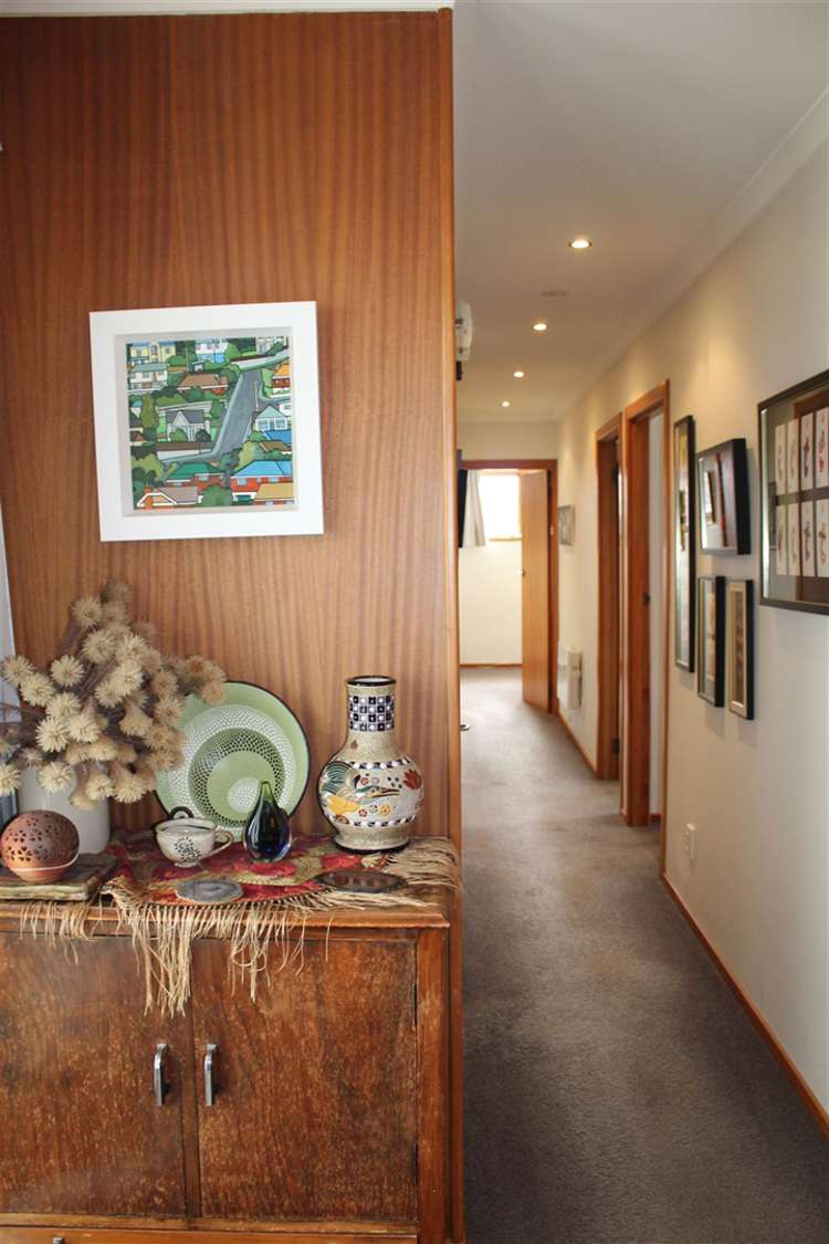 17 Dundonald Street Tainui_13