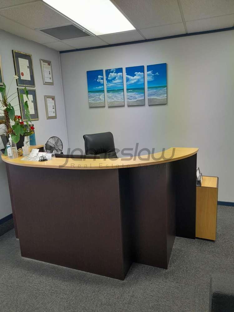 1A/129 Onewa Road Northcote_16