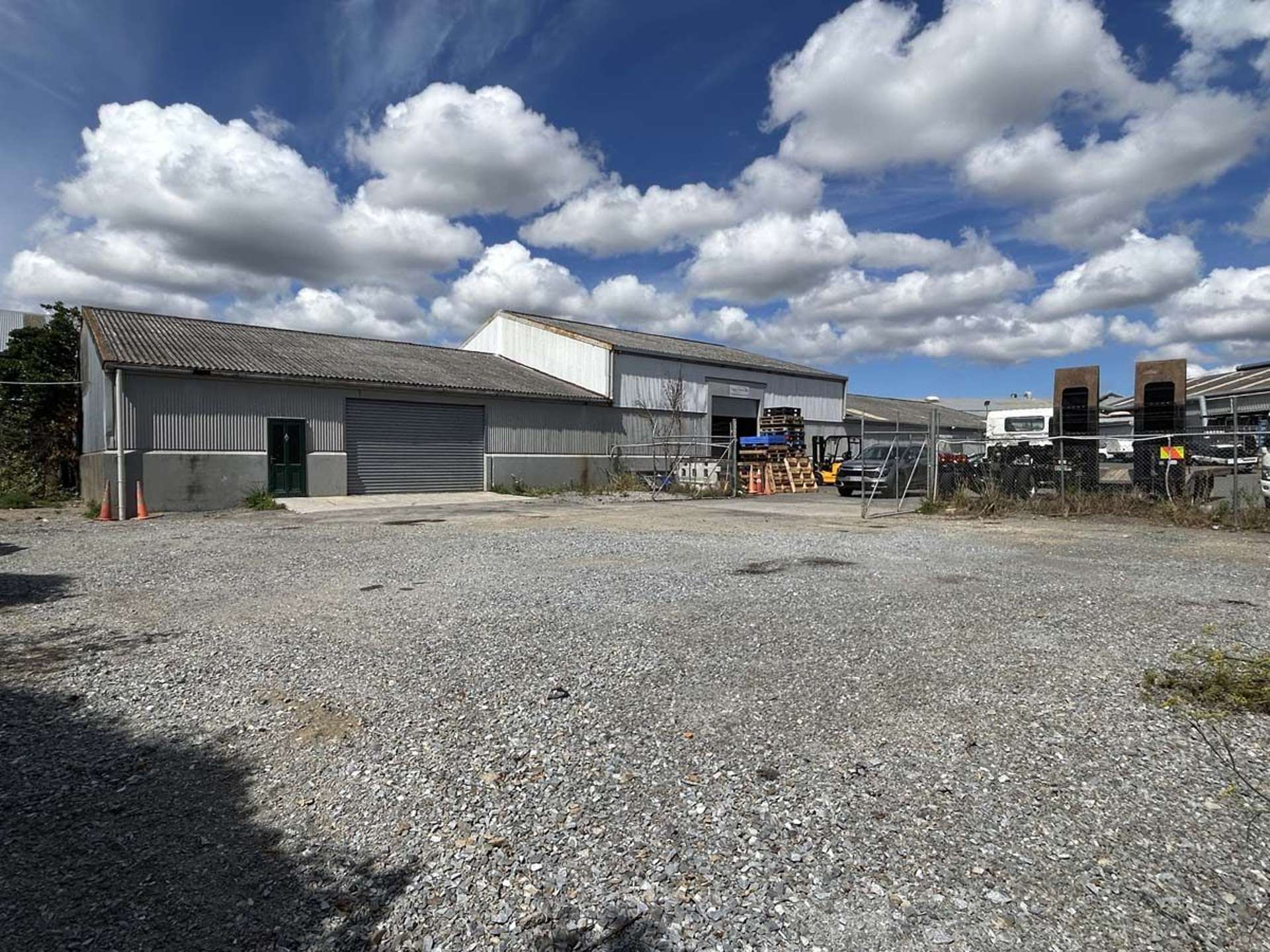 4-10 Mohuia Crescent Elsdon_0