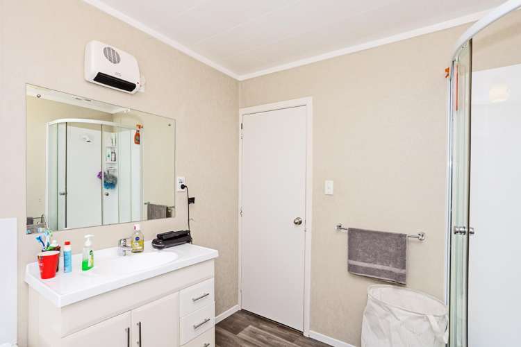 105 Cunningham Crescent Grasmere_13