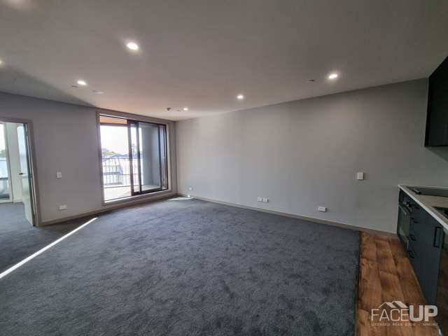 307/2 Launch Road Hobsonville_3