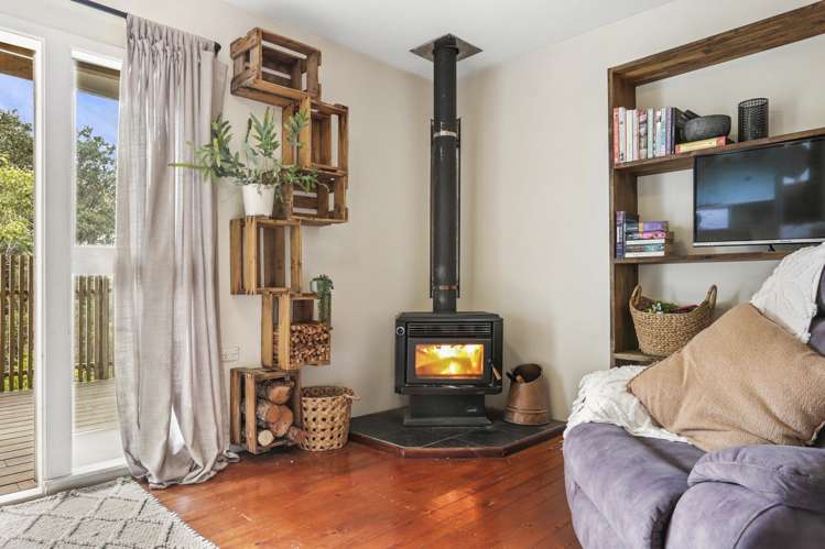 61 Western Road Laingholm_6