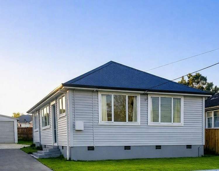 65 Racecourse Rd_0