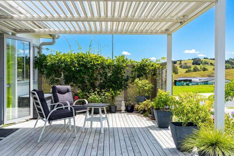1 Manaaki Circle Paparoa_16