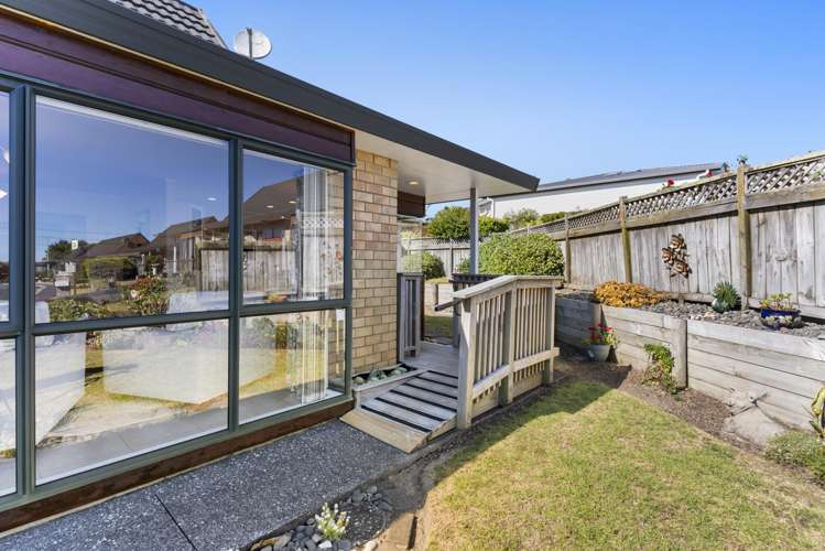 18/18 Williams Road Hobsonville_14