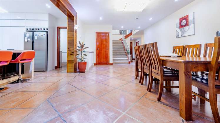 12 Fairhill Place Flat Bush_9