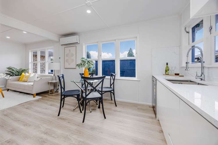 2/174 Russell Road Manurewa_8