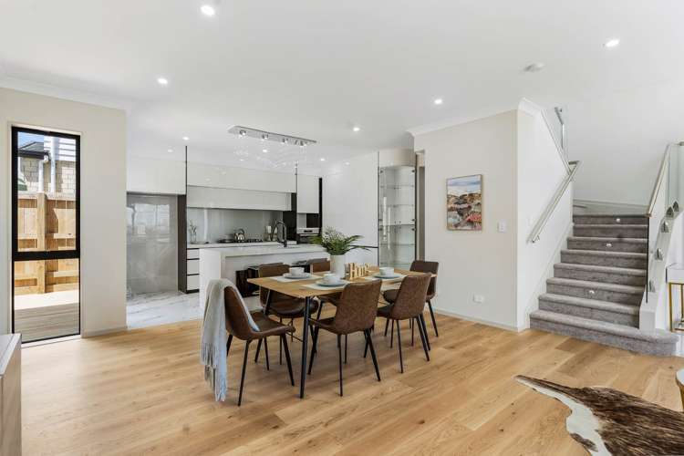 72 Charlestown Drive Flat Bush_5