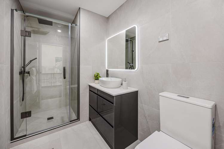 61 Joseph Street Flat Bush_10