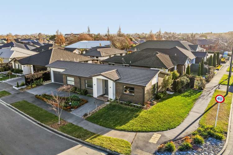 2 Colin Laloli Place Wigram_14