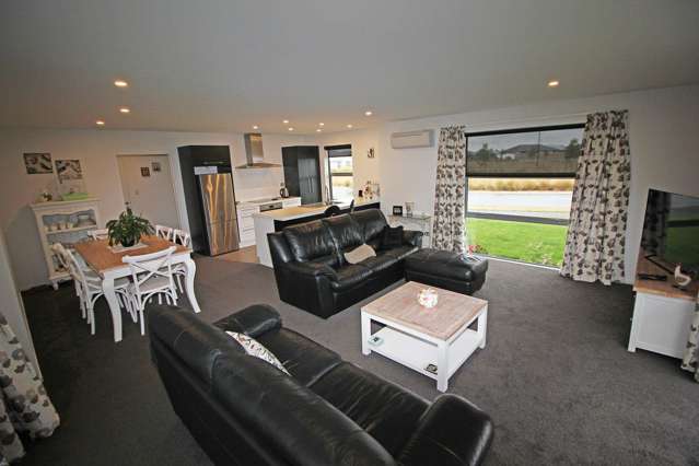 64 Quartz Drive Rolleston_3