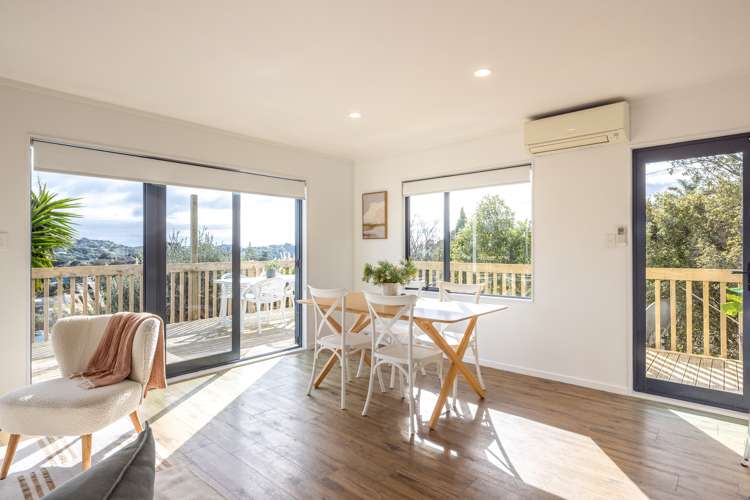 10 Huia Street Oneroa_9