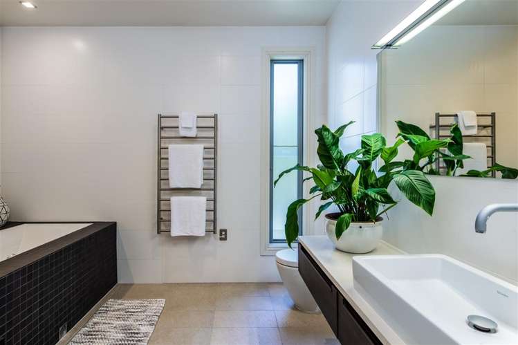 2/70 Kitchener Road Milford_15