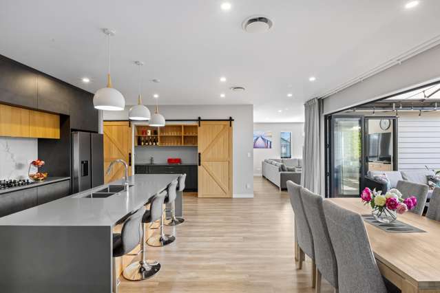 61 Symes Drive Red Beach_1