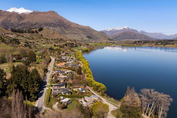 57 Arrowtown-Lake Hayes Road Lake Hayes_28
