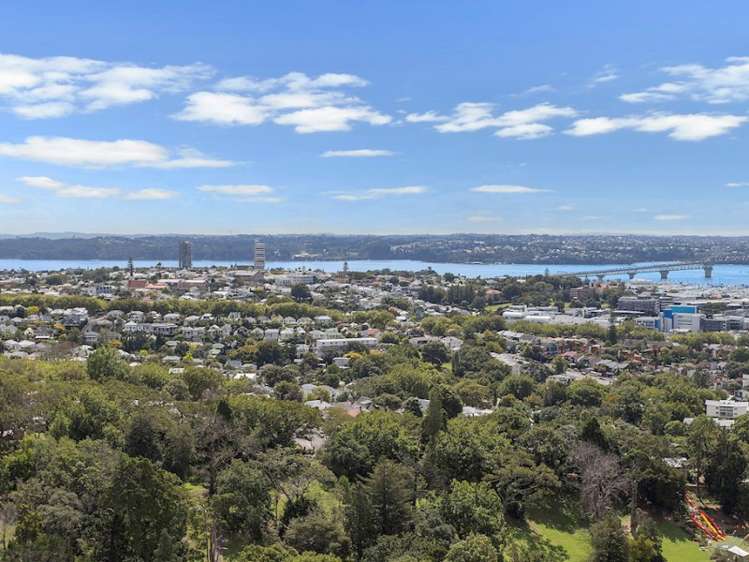 1907/8 Hereford Street Freemans Bay_0