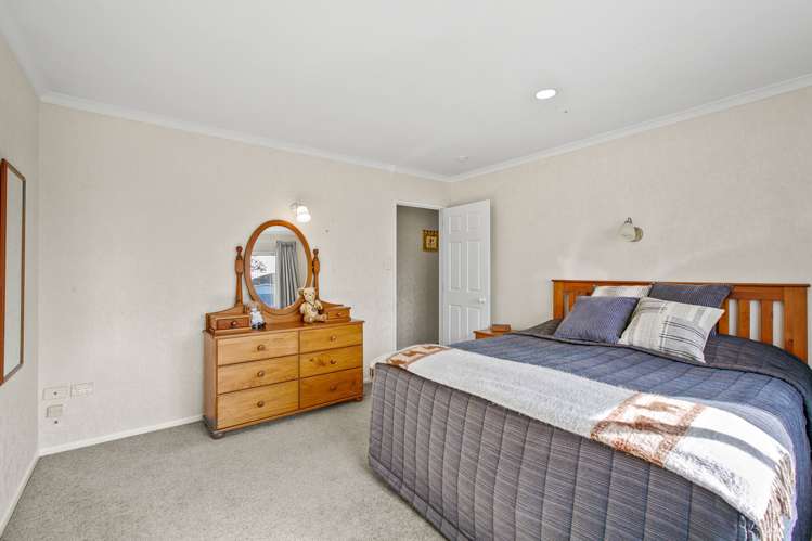 2 Sanders Avenue Westown_10