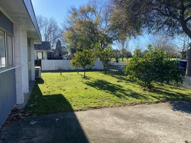 1/875 Heaphy Terrace 1055_1