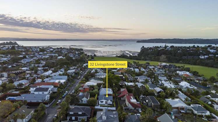 32 Livingstone Street Westmere_13