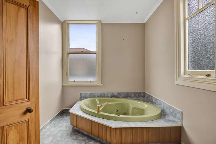 58 Collins Street Hawera_26