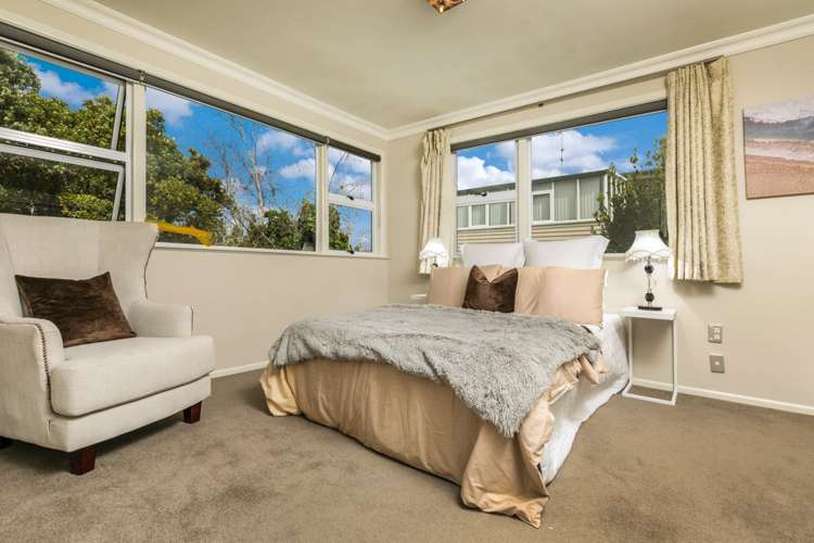 7 Ellesmere Crescent Pakuranga Heights_10