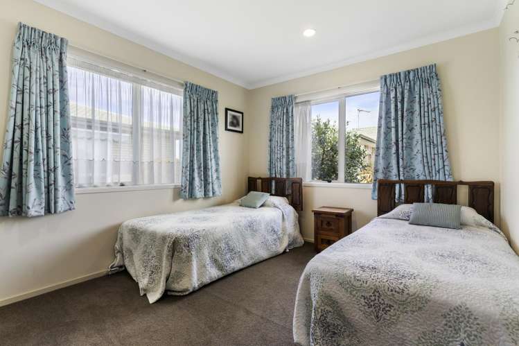 50/8 Village Place Tuakau_8