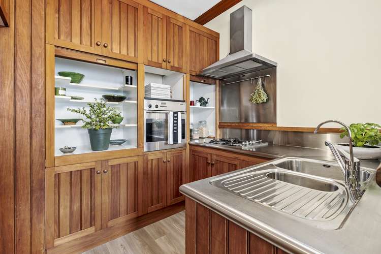 320 Oriental Parade Oriental Bay_6