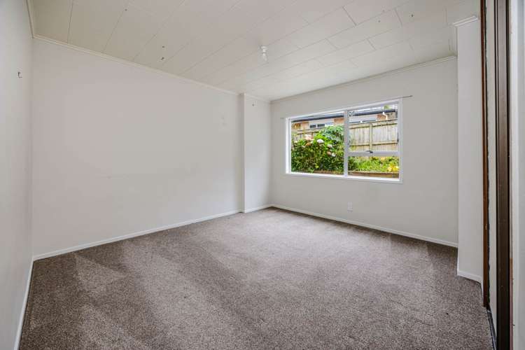 1/8 Matiere Road Onehunga_8