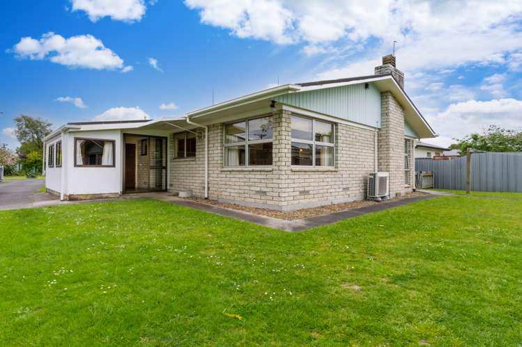 31 Campbell Street Leamington_15