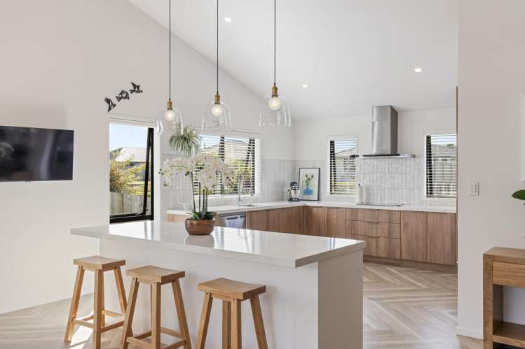 39 Aratapu Street Waitara_6