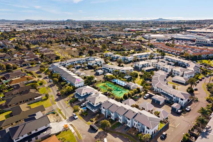 34/2 Armoy Drive East Tamaki_31